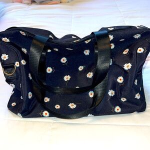 NEW- ALICE & OLIVE Daisy print, black canvas tote bag. 16” wide, 12” L.